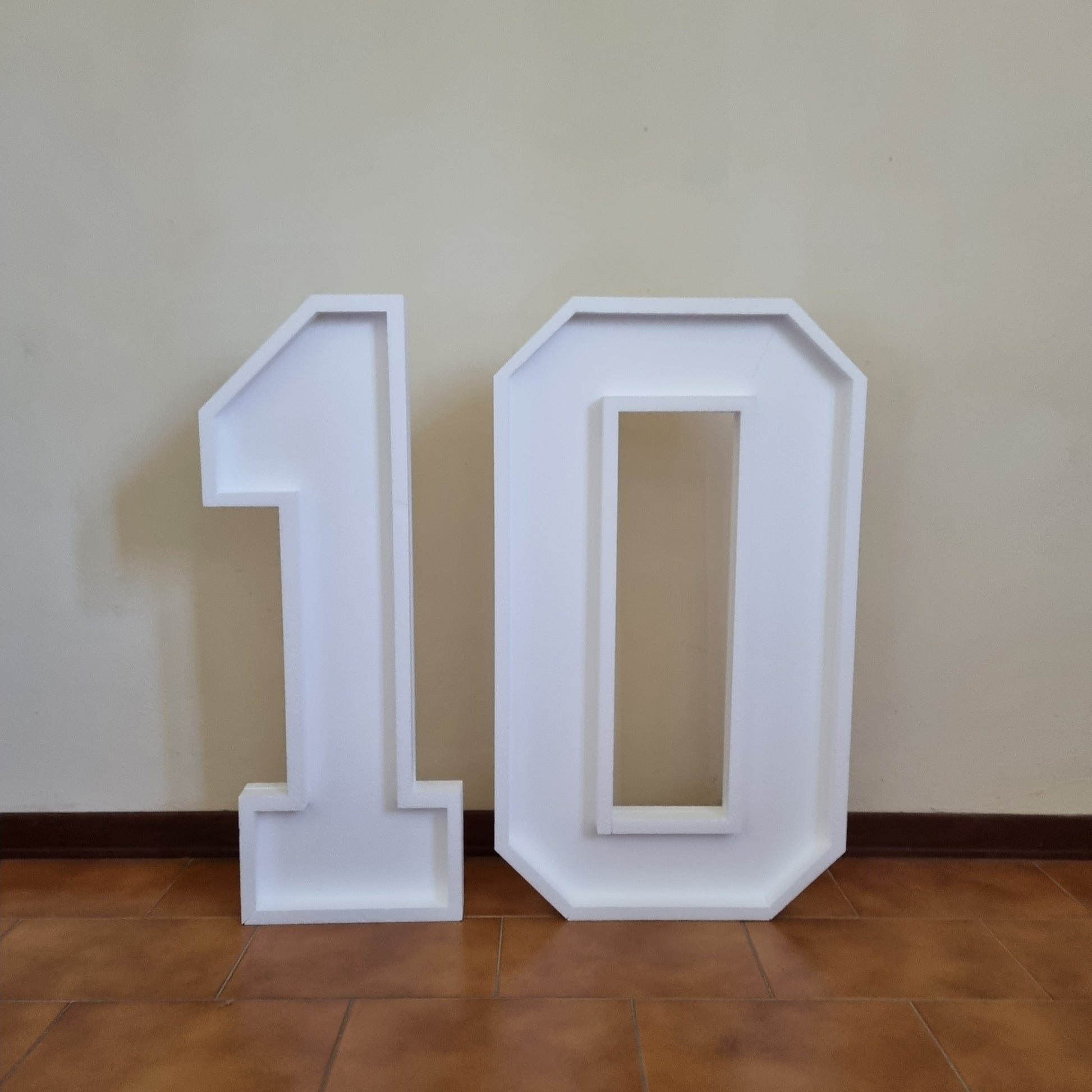 Numero 10 Polistirolo