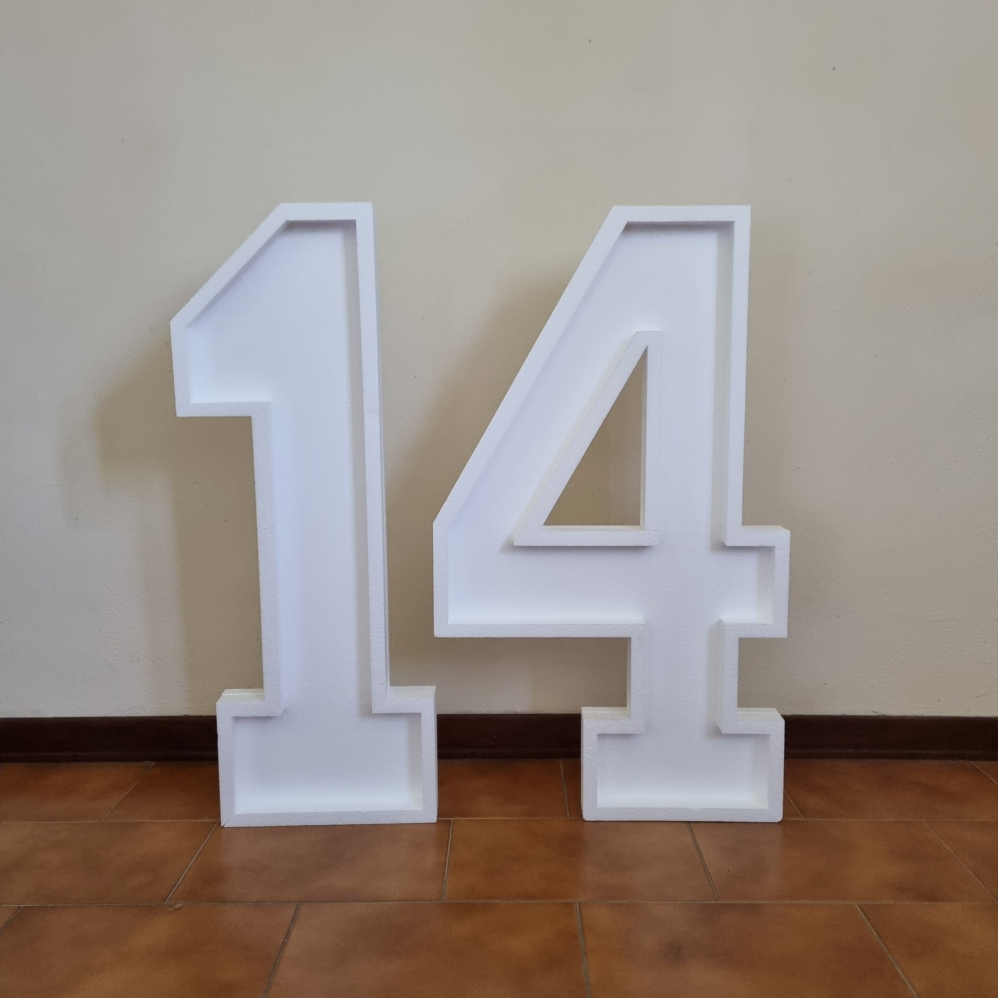 Numero 14 Polistirolo