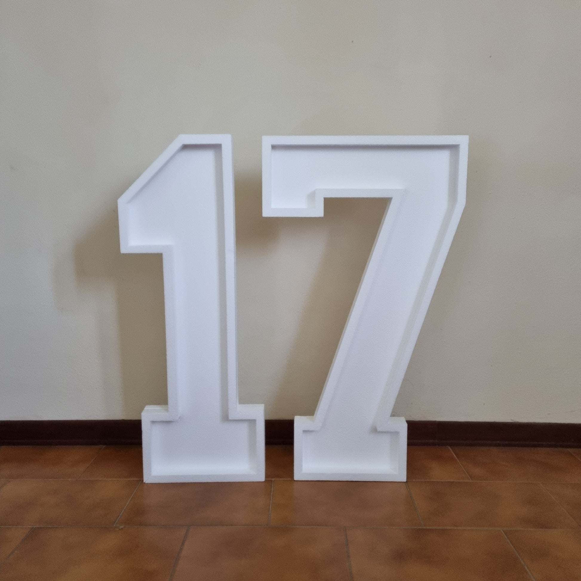 Numero 17 Polistirolo