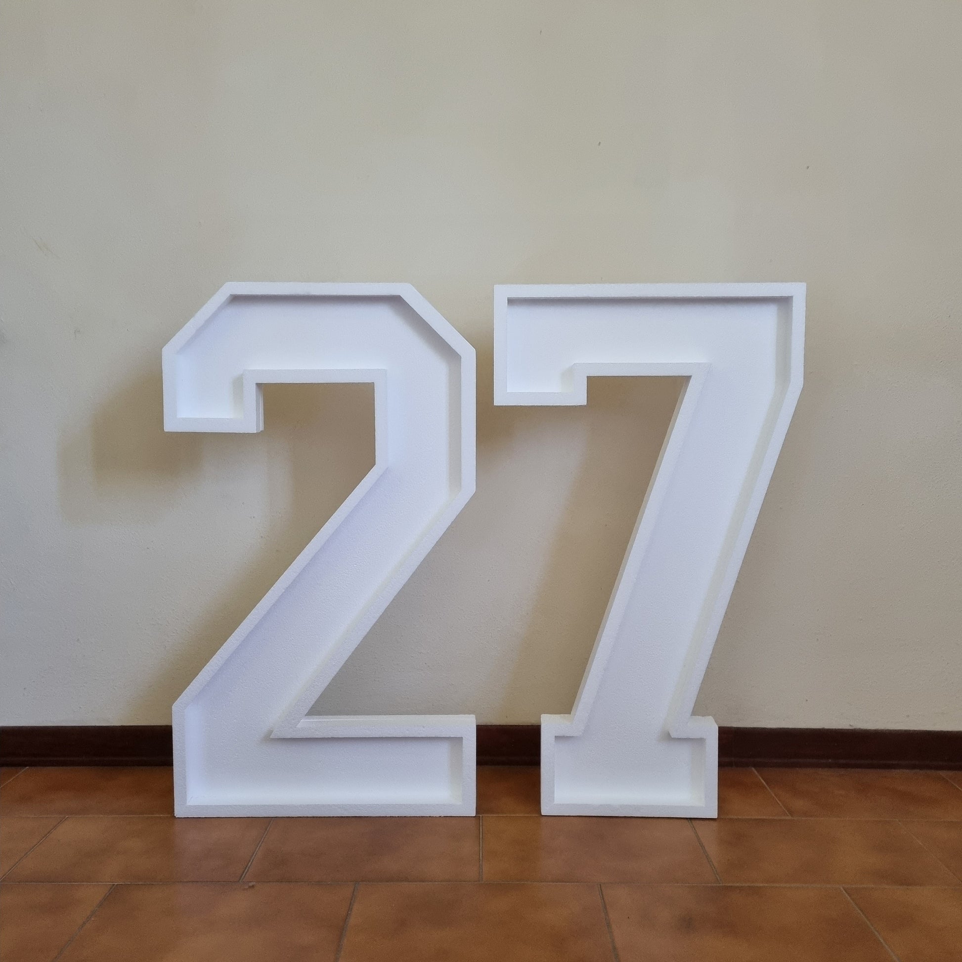 Numero 27 Polistirolo