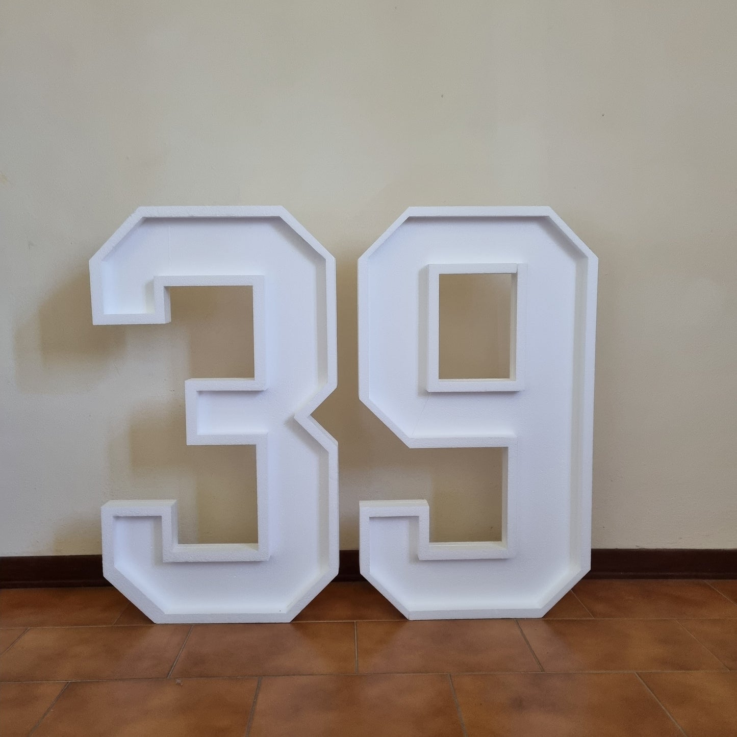 Numero 39 Polistirolo