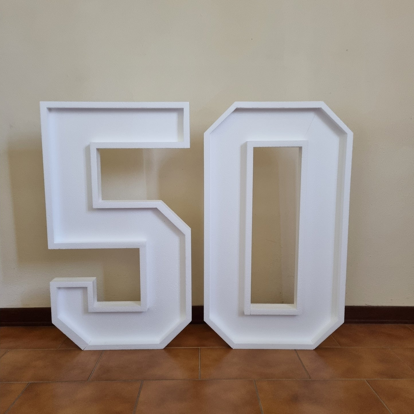 Numero 50 Polistirolo