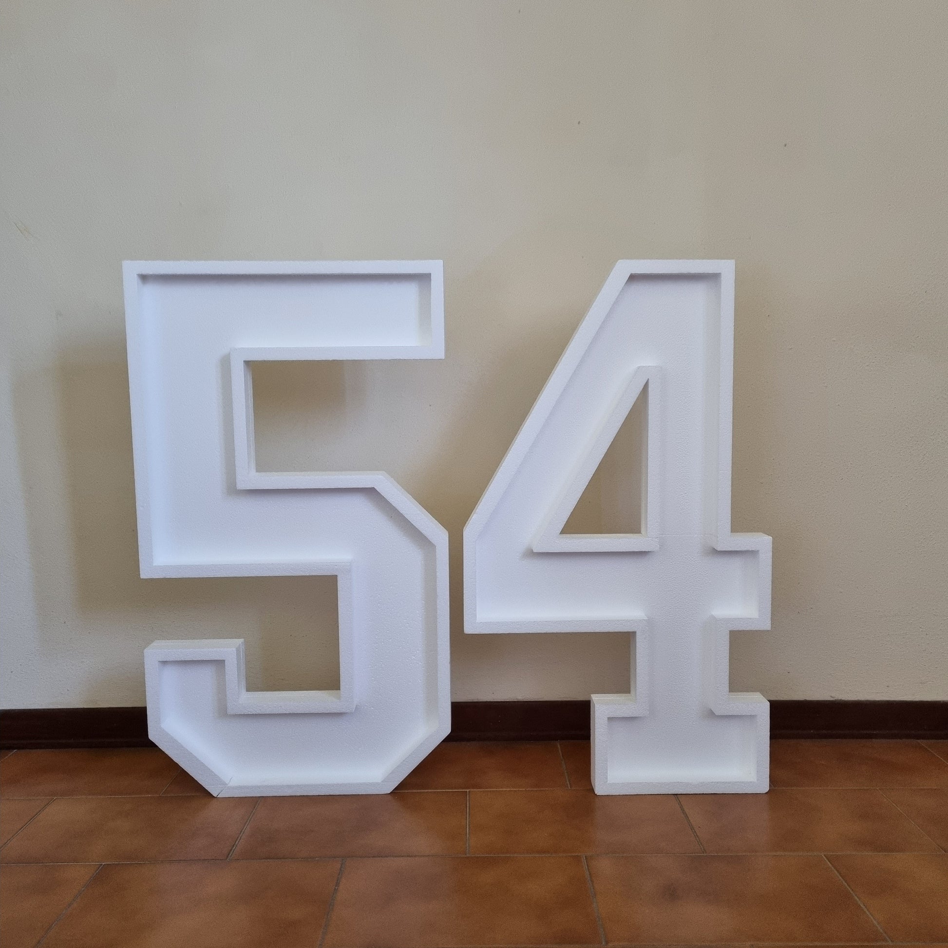 Numero 54 Polistirolo