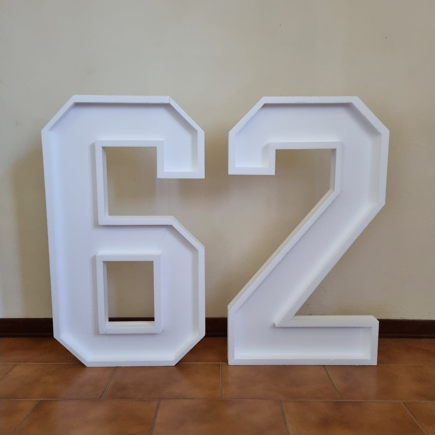 Numero 62 Polistirolo