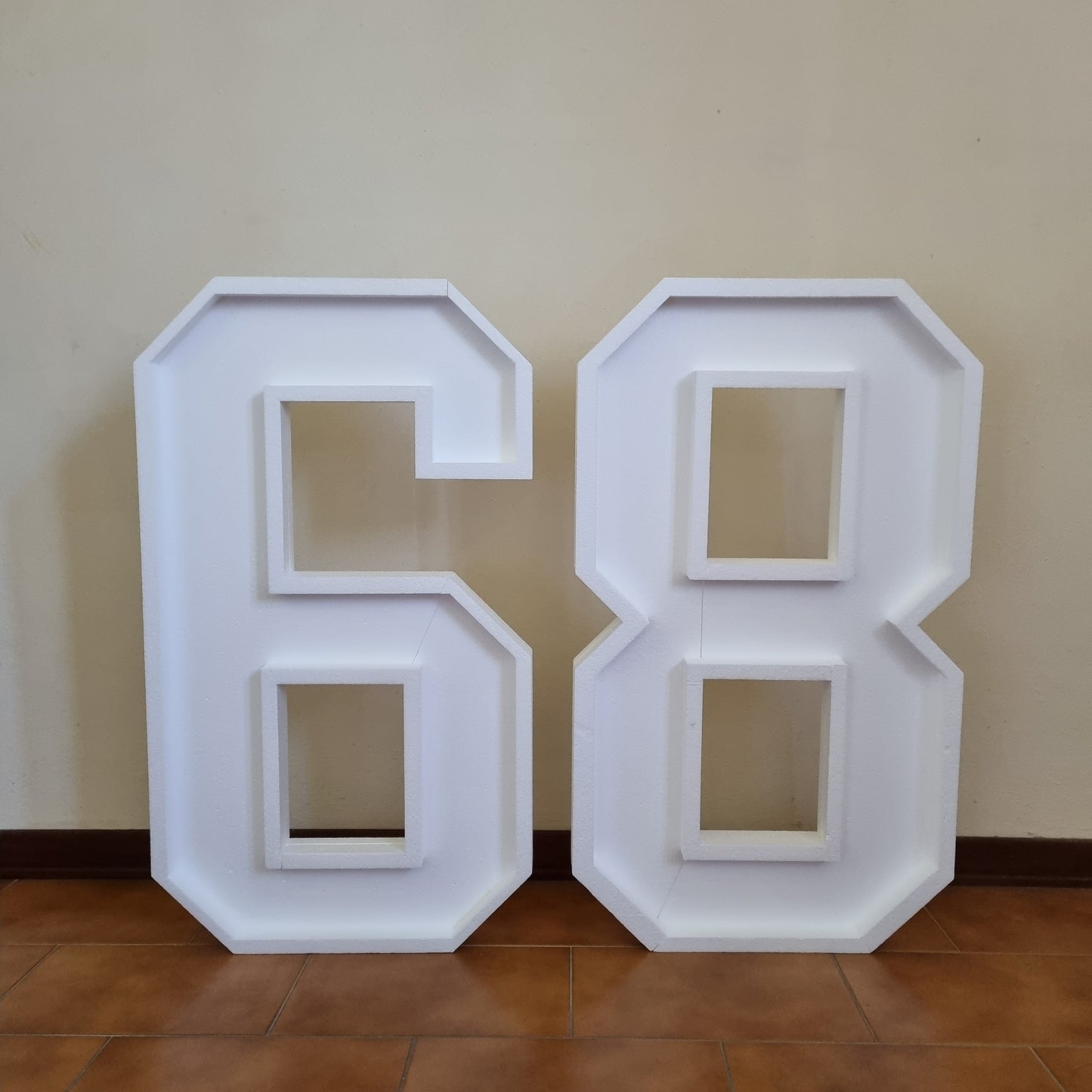 Numero 68 Polistirolo
