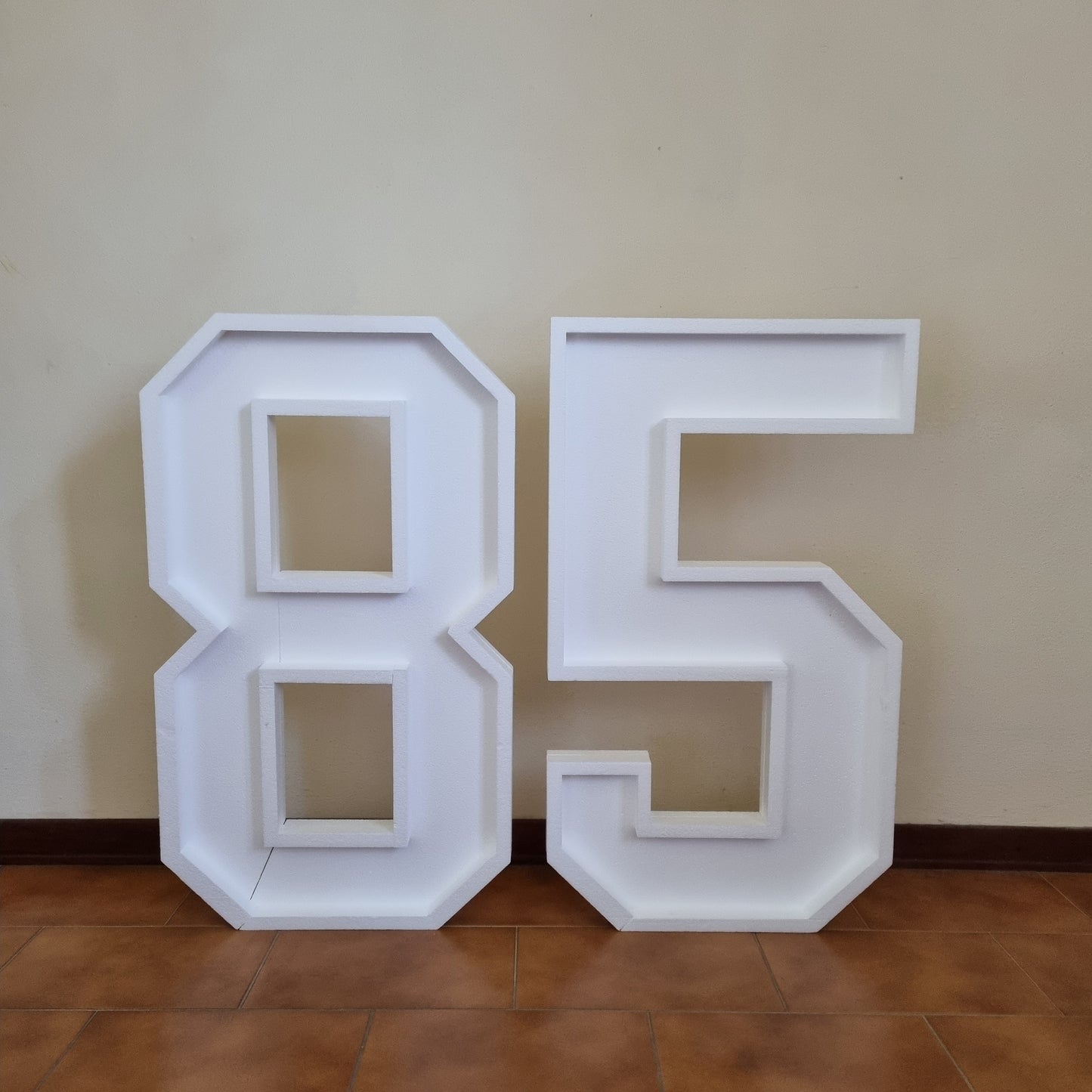 Numero 85 Polistirolo