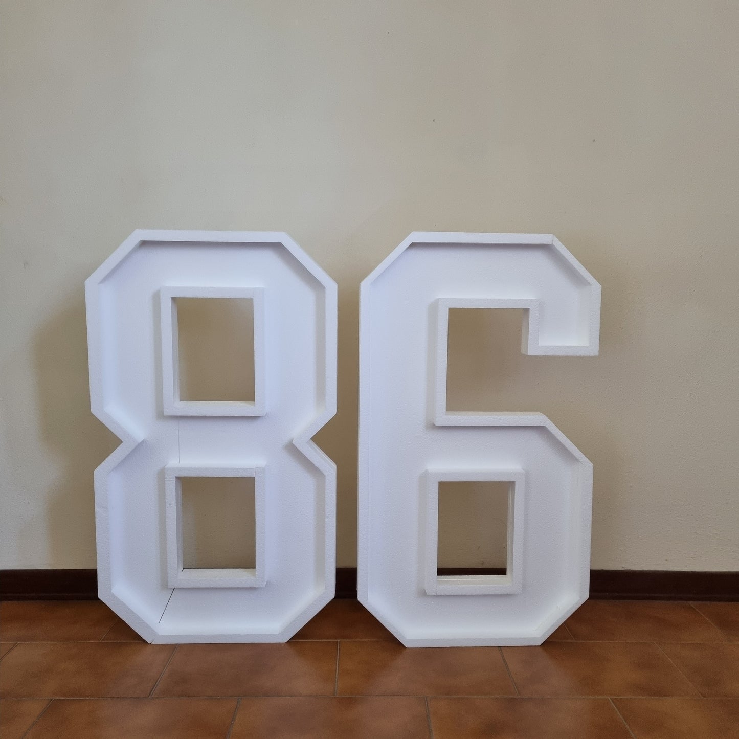 Numero 86 Polistirolo