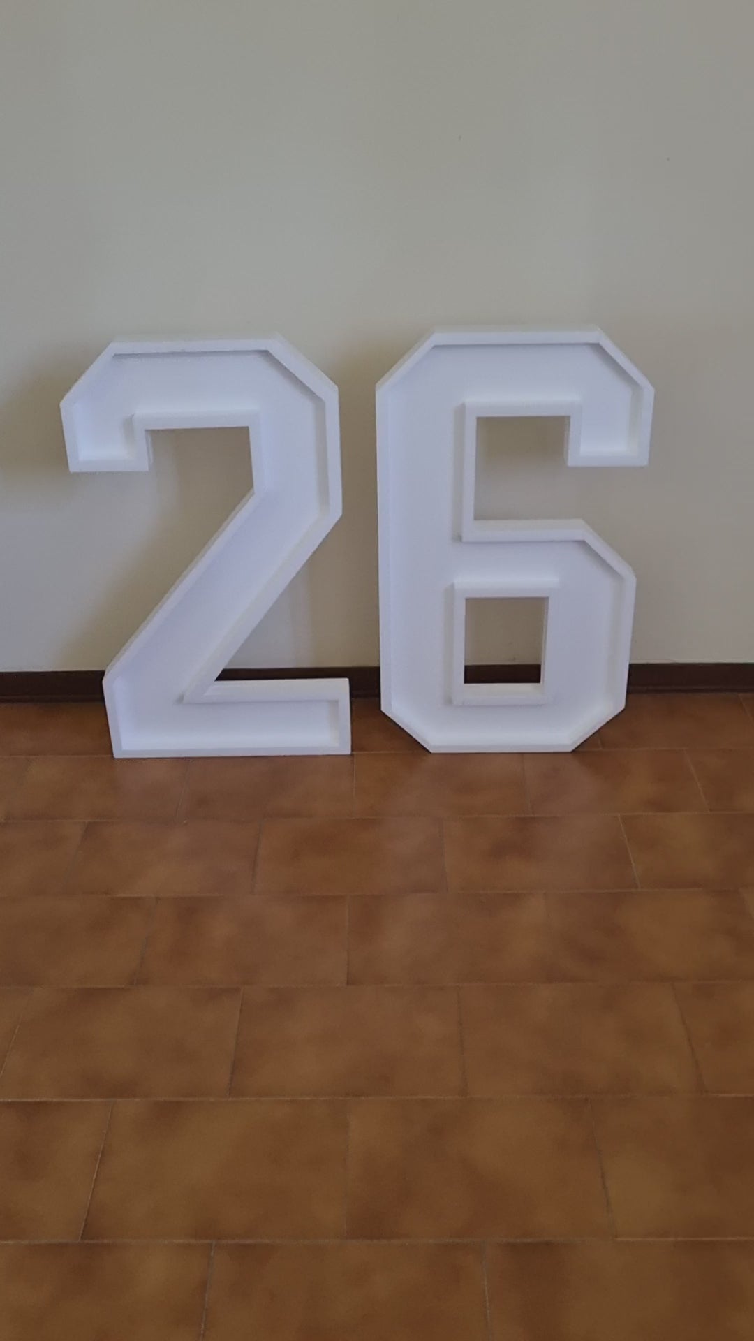 Numero 26 Polistirolo