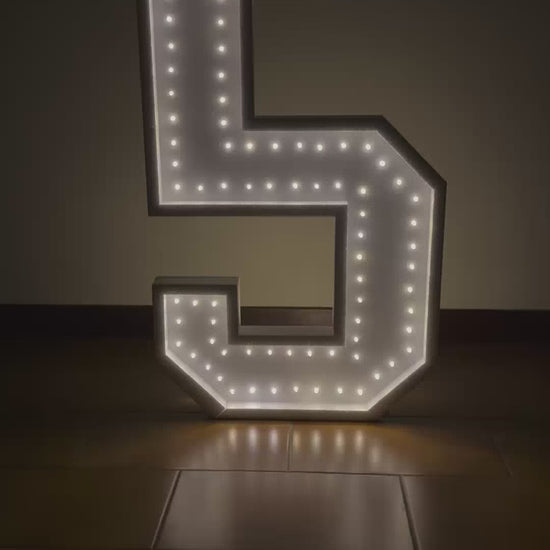 Numero 5 SUPER Luminoso
