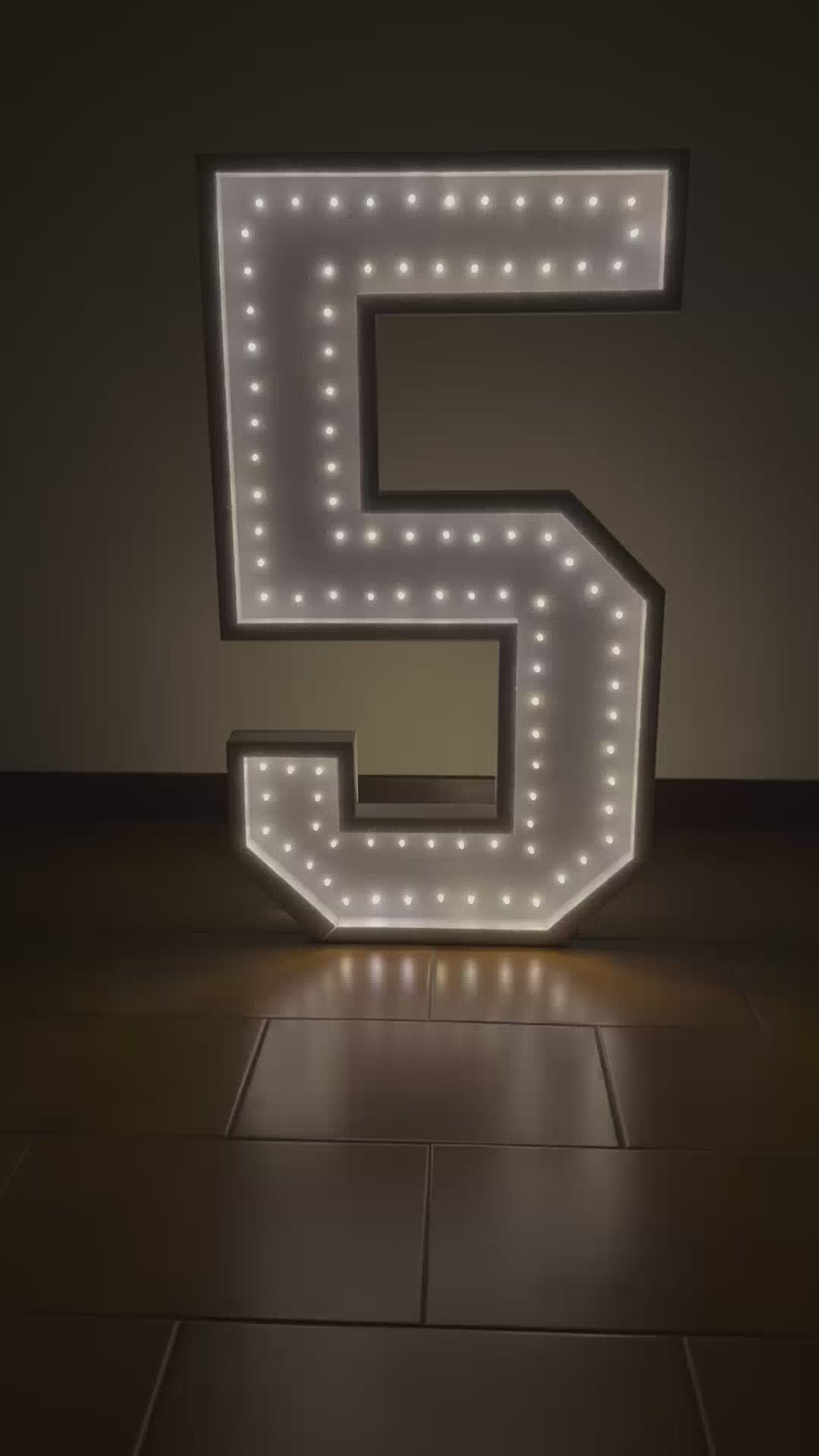 Numero 5 SUPER Luminoso