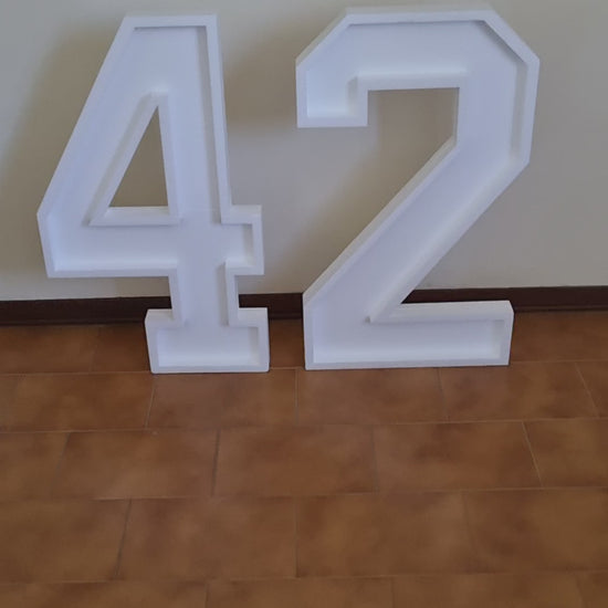 Numero 42 Polistirolo