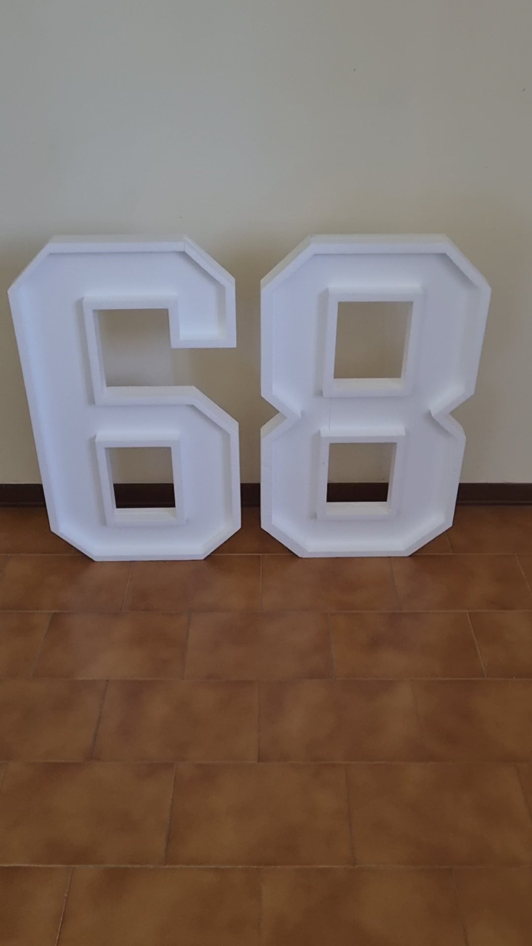 Numero 68 Polistirolo
