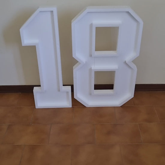 Numero 18 Polistirolo