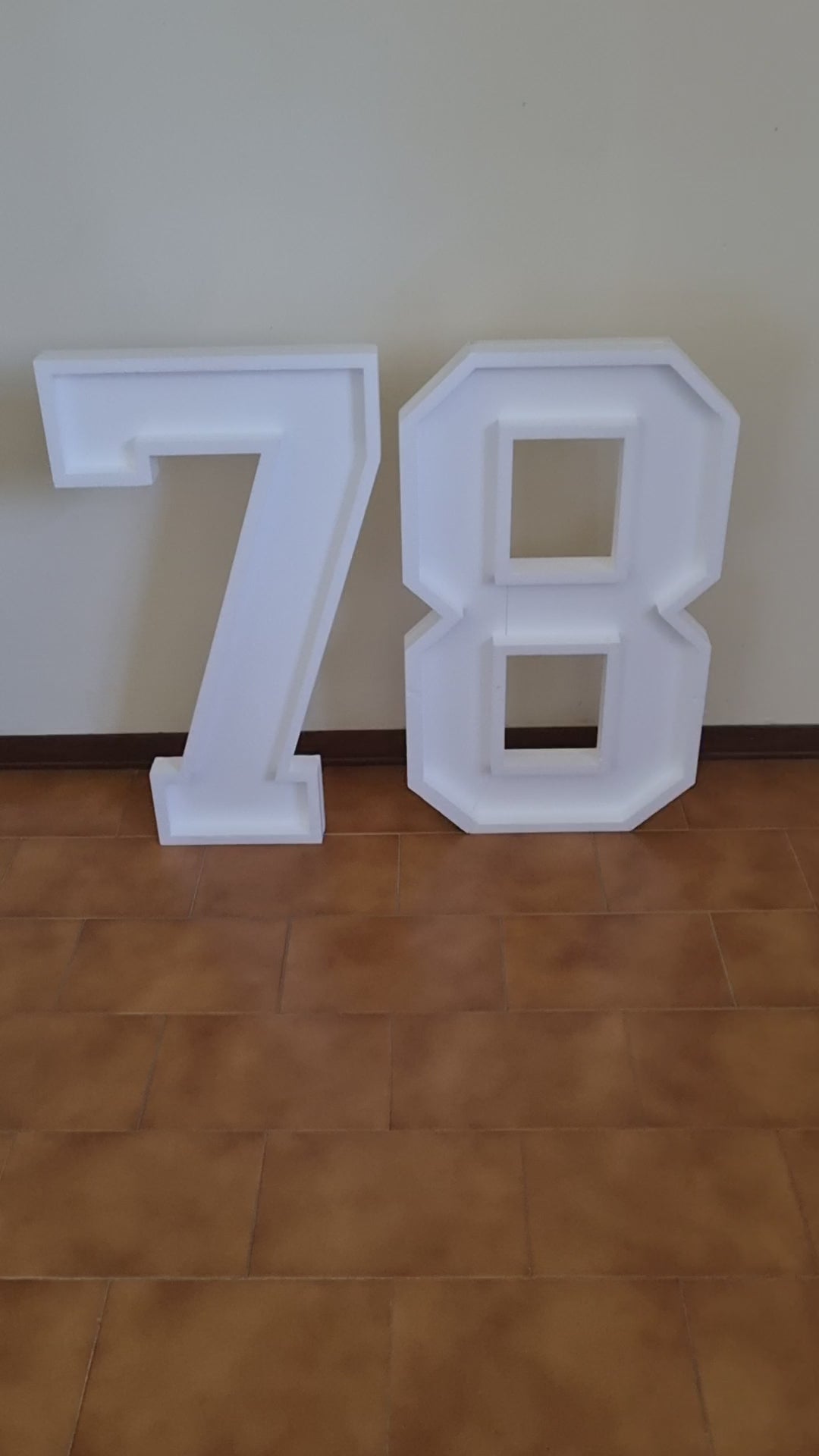 Numero 78 Polistirolo