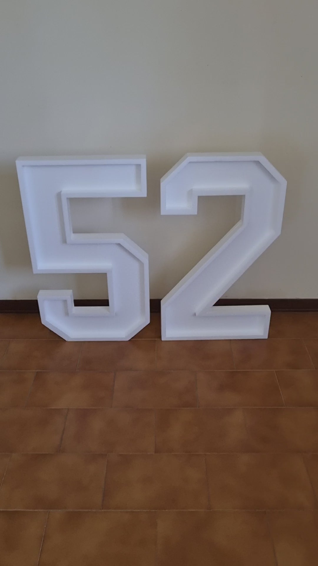 Numero 52 Polistirolo