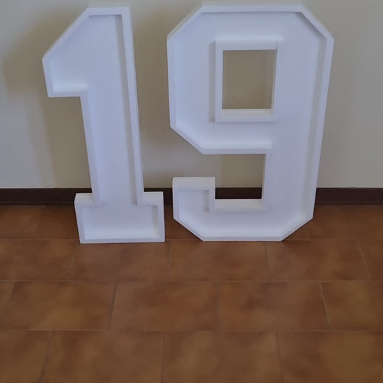 Numero 19 Polistirolo