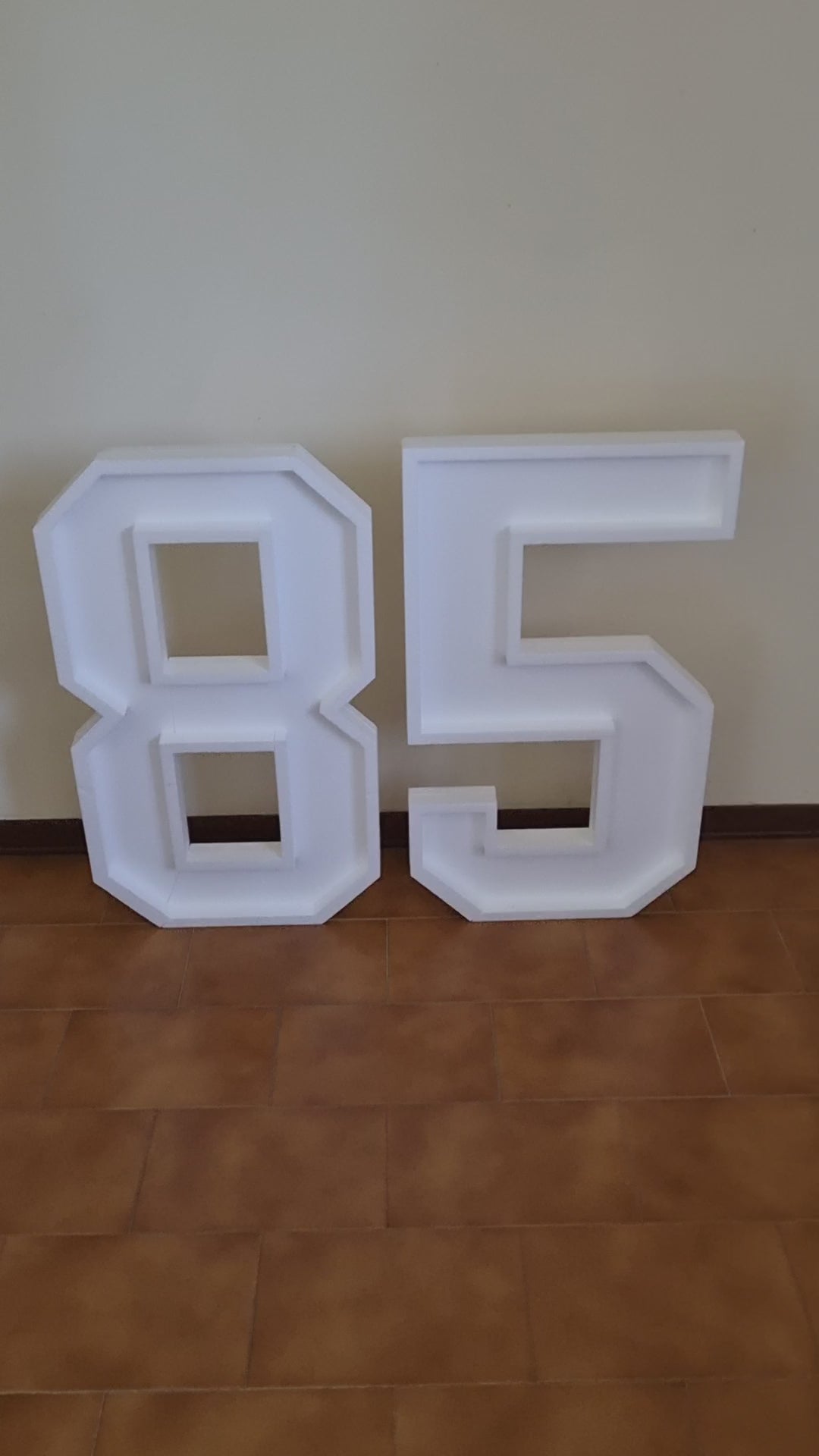 Numero 85 Polistirolo