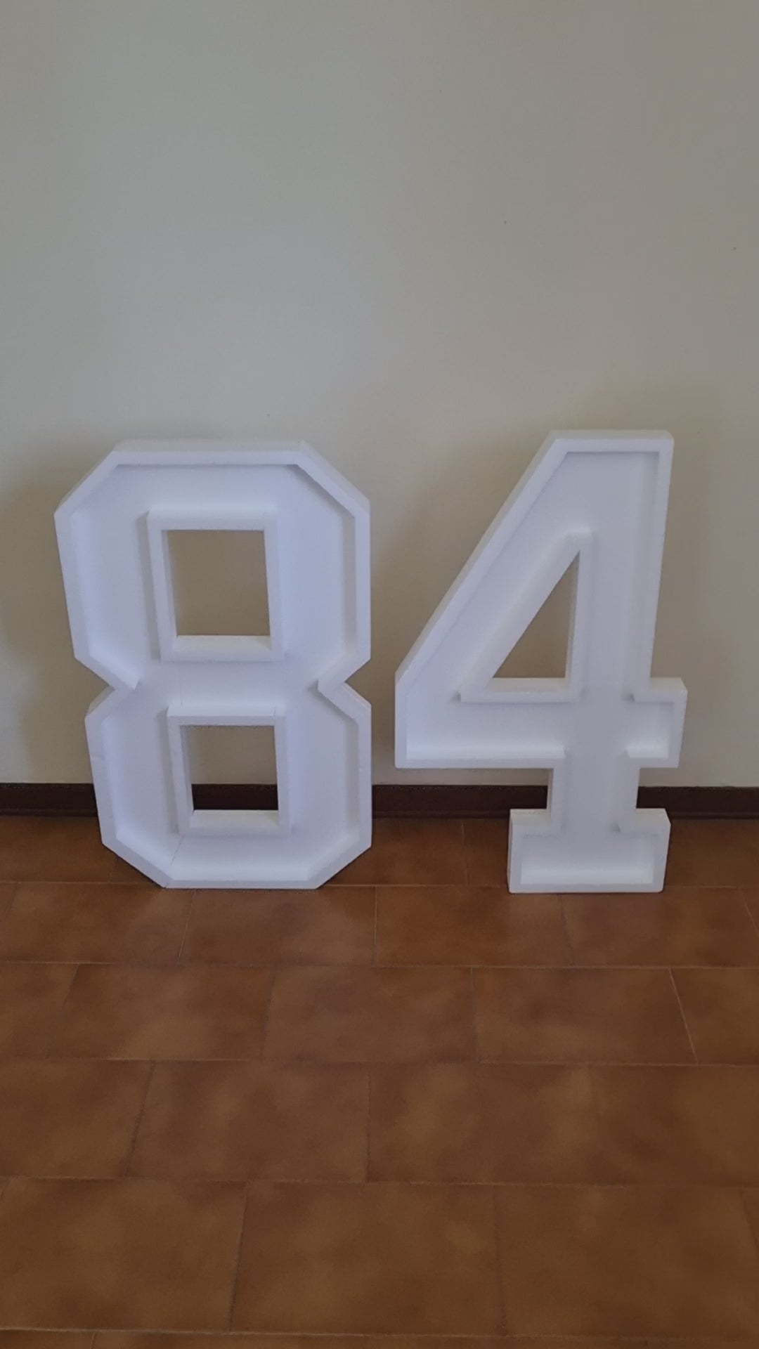 Numero 84 Polistirolo