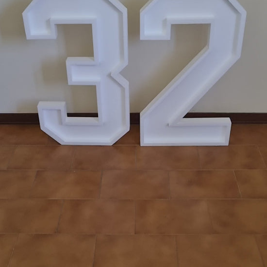 Numero 32 Polistirolo