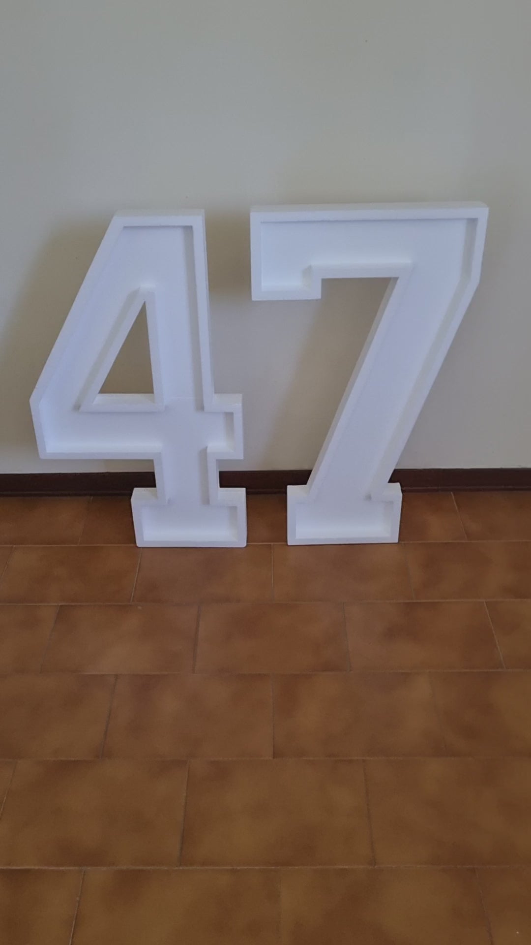 Numero 47 Polistirolo