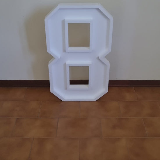 Numero 8 Polistirolo