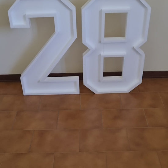 Numero 28 Polistirolo