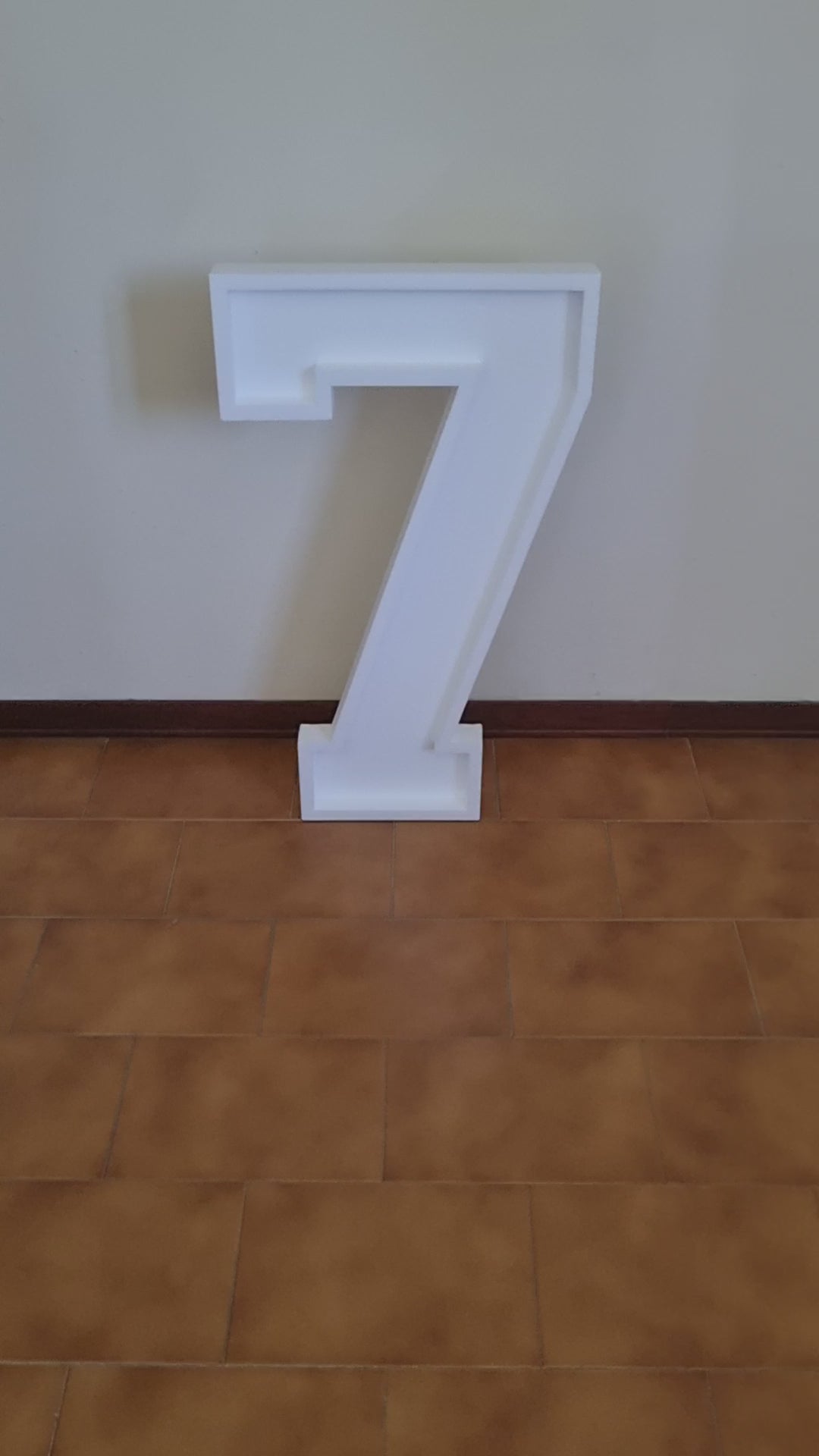 Numero 7 Polistirolo