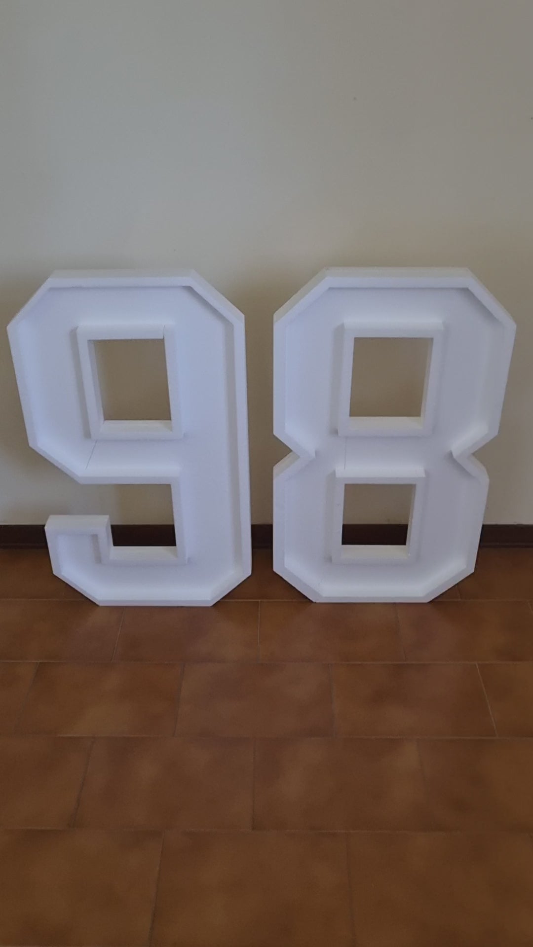 Numero 98 Polistirolo