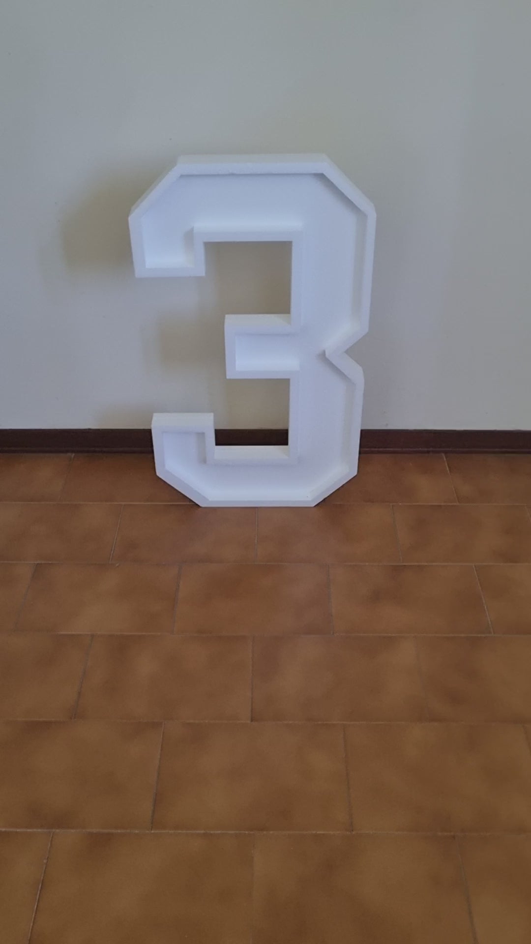 Numero 3 Polistirolo